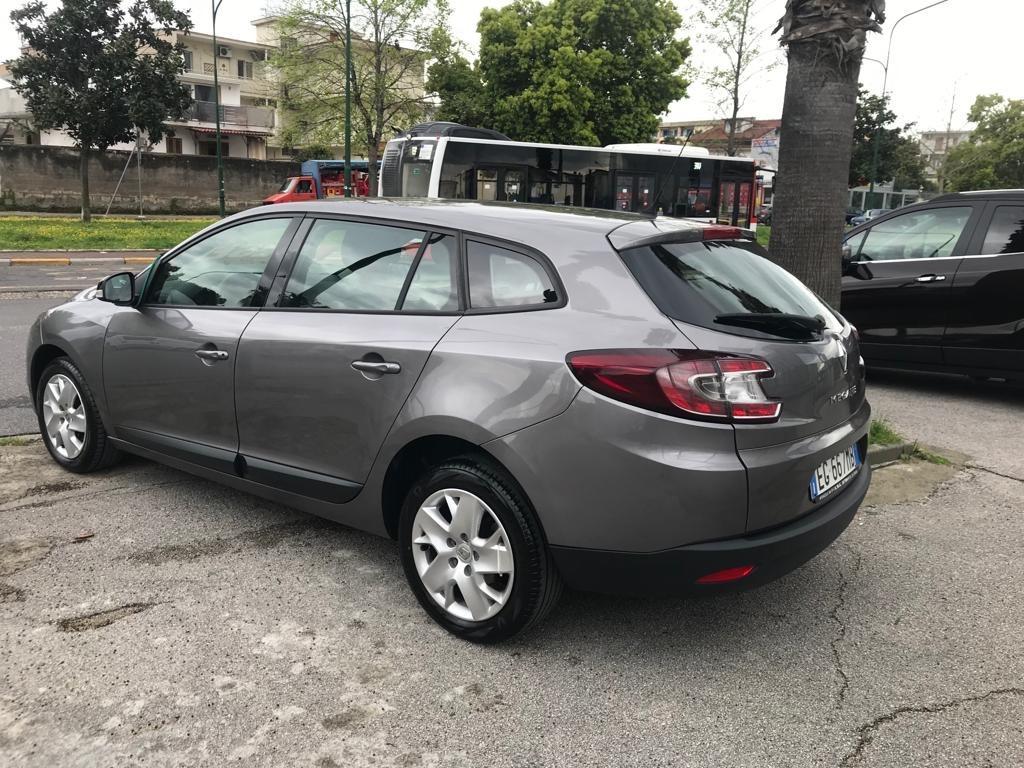 Renault Megane Mégane 1.5 dCi 110CV SporTour GT Line auto pari al nuovo