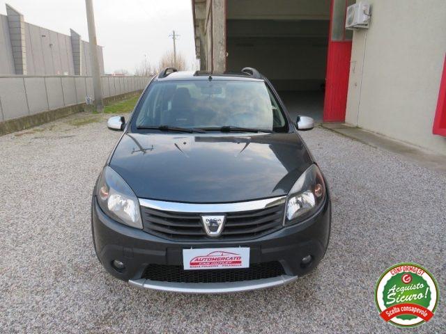 DACIA Sandero Stepway 1.6 8V GPL 85CV NEOPATENTATI