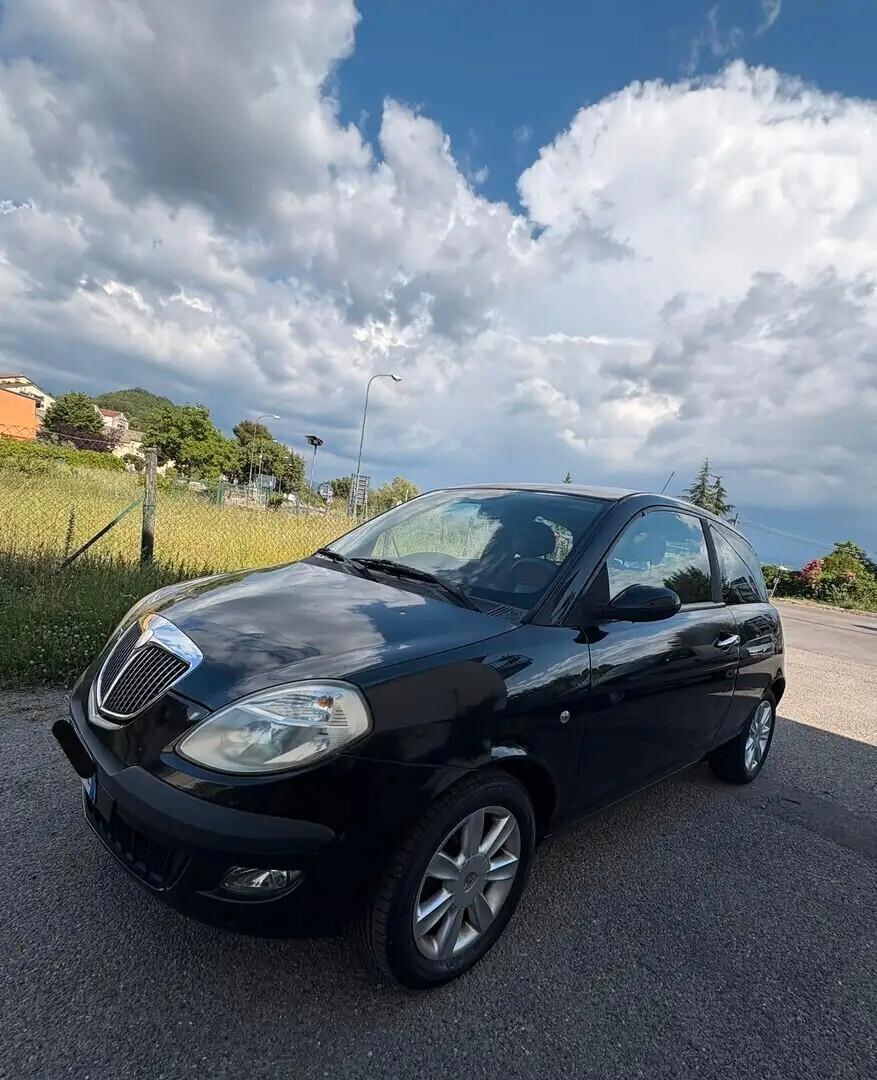 Lancia Ypsilon 1.3 Multijet 16V Oro