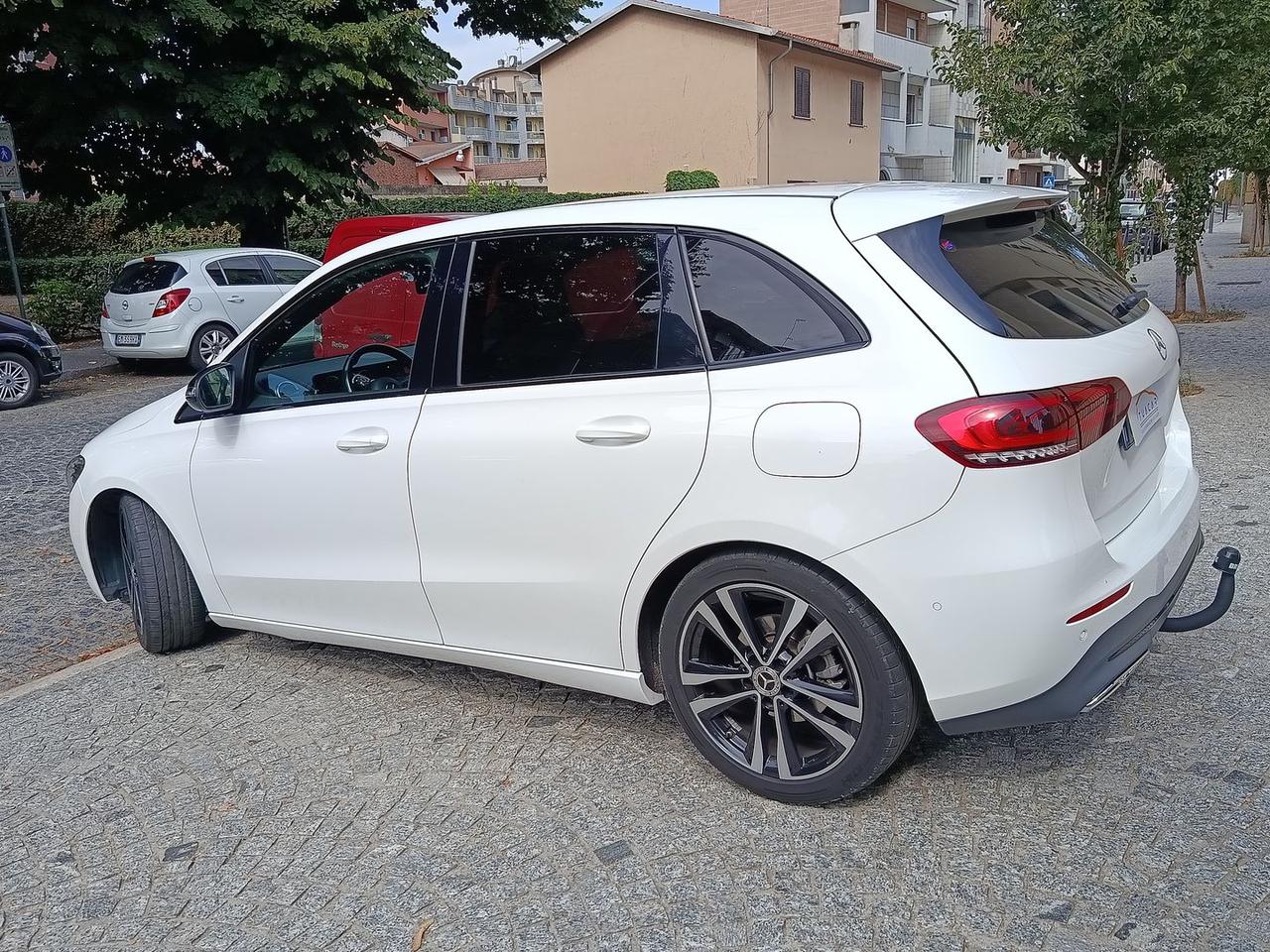 Mercedes-Benz B 180 Sport B 180 D #12061