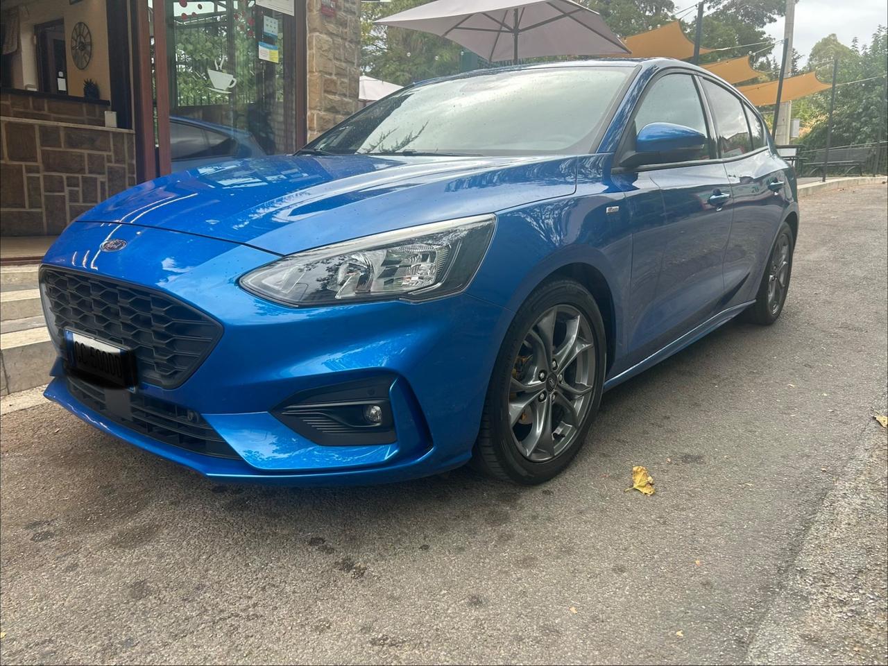 Ford Focus 1.0 EcoBoost Hybrid 125 CV 5p. ST-Line