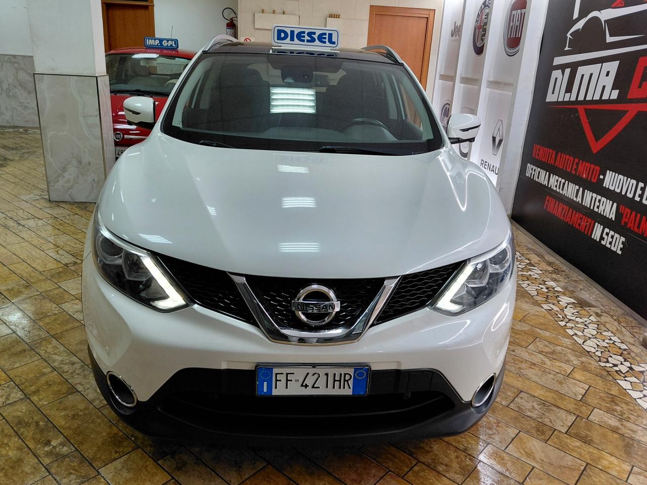 Nissan Qashqai 1.5 dCi N-Connecta soli 95000 km