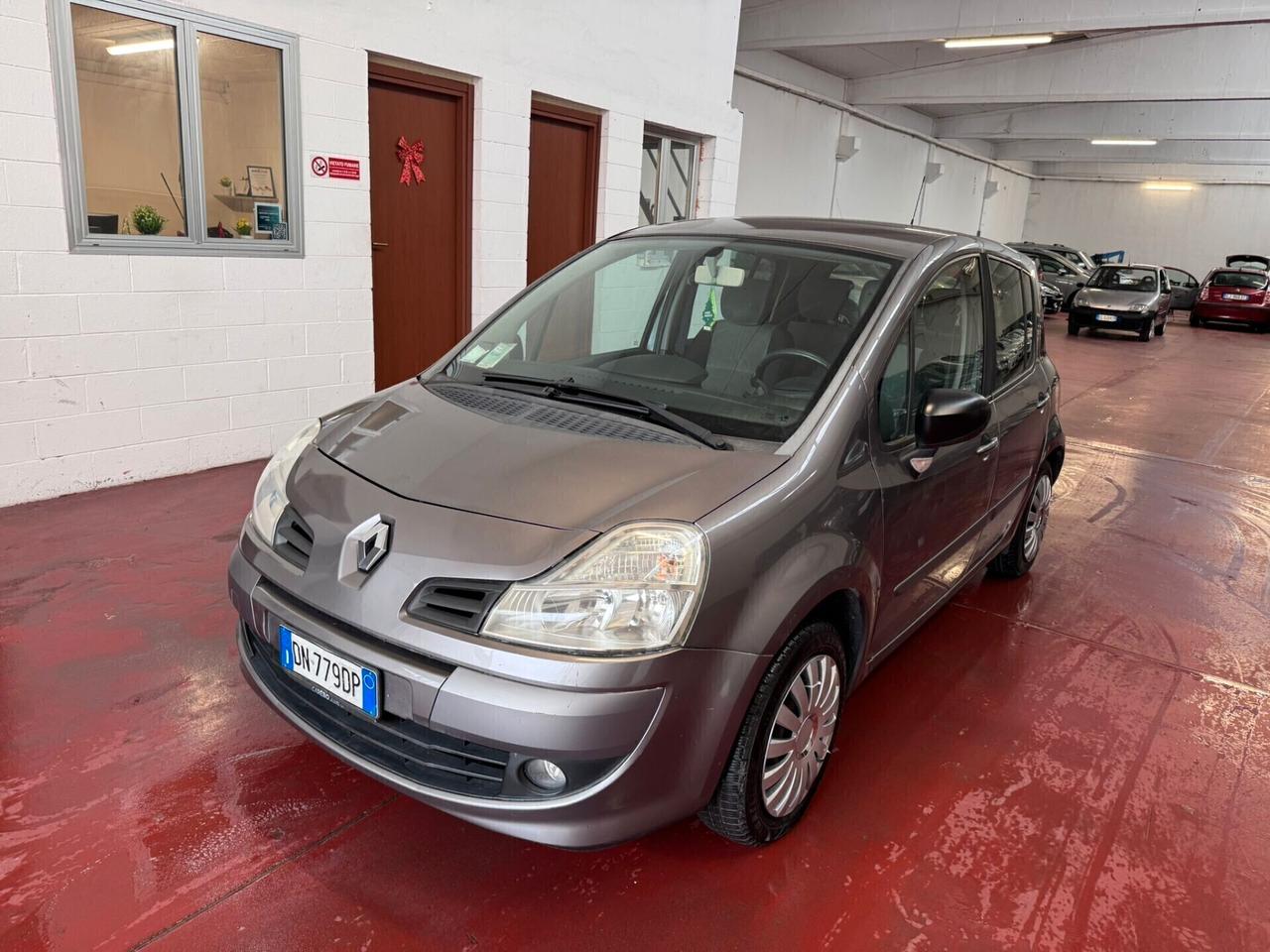 Renault Modus 1.2 16V Dynamique AUTOMATICO BENZINA NEOPATENTATI