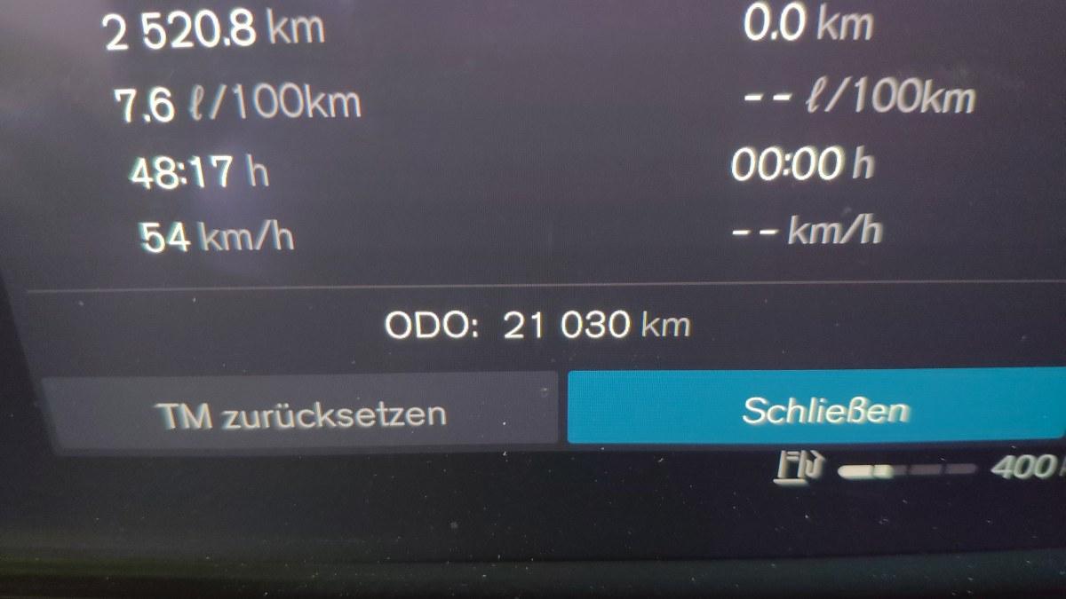 VOLVO Xc60 B4 Mild Hybrid (D) Automatico Plus Dark