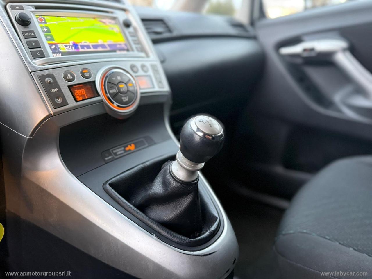 TOYOTA Verso 2.0 D ACTIVE 7 posti