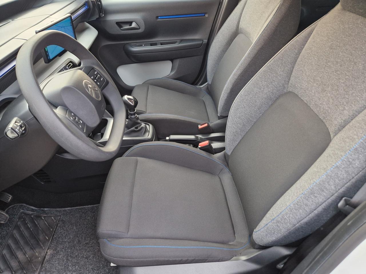 Citroen C3 1.2 100CV "SOLO 4.500 km" Carplay, Sensori post., Cruise