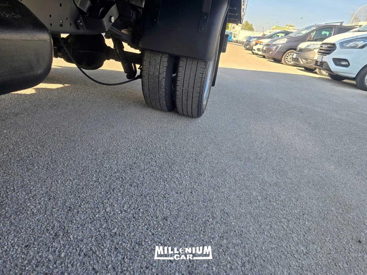 35-18 FURGONE 4,50 2020