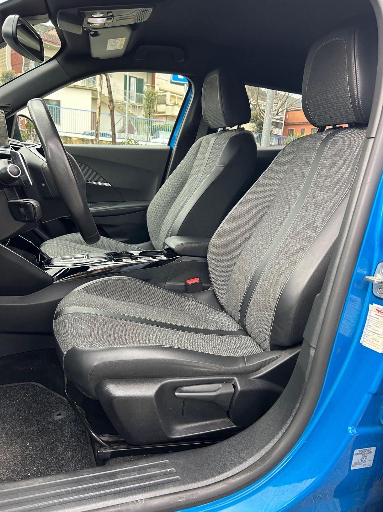 Peugeot 2008 BlueHDi 130 EAT8 GT - 2023