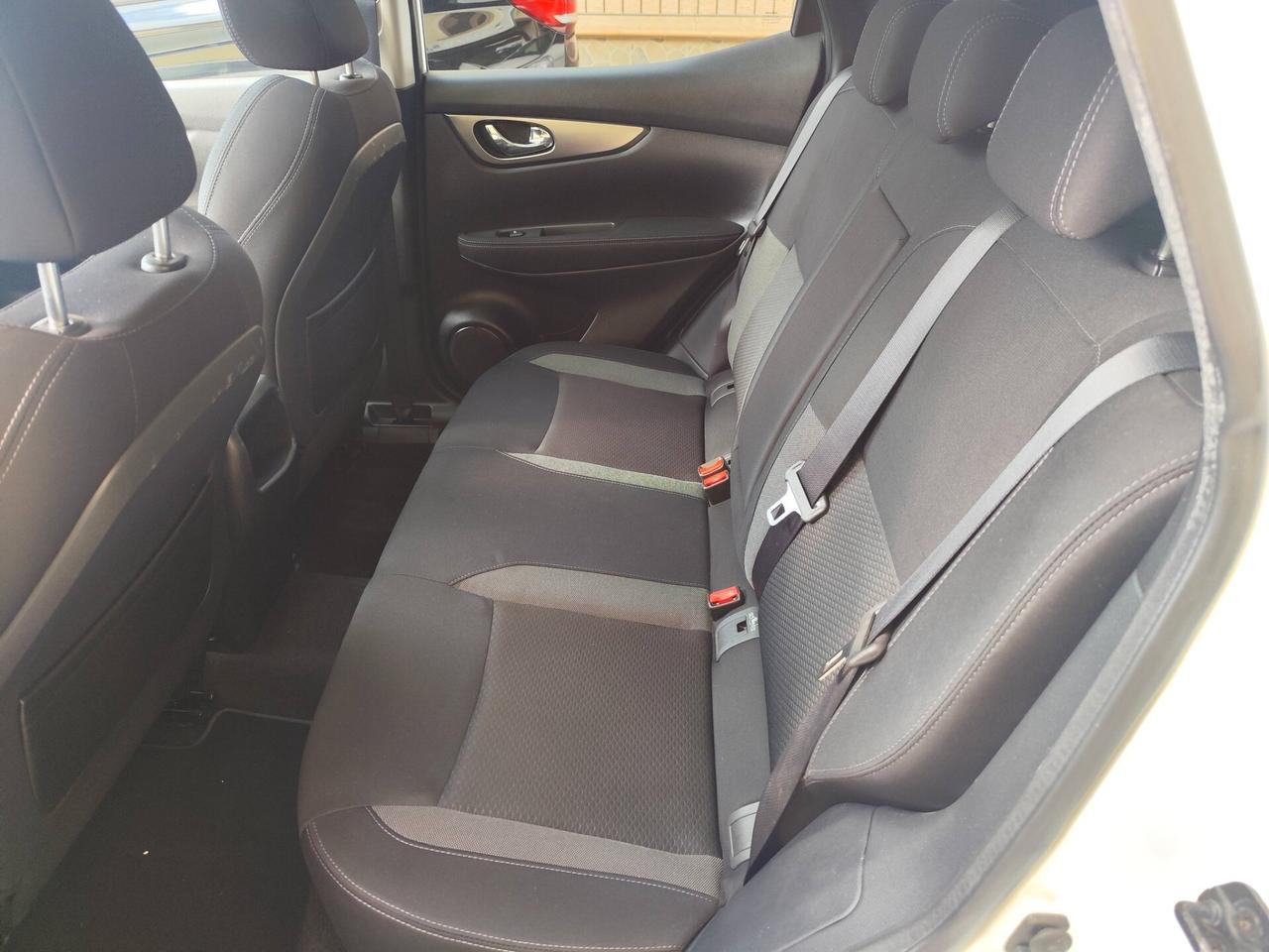 Nissan Qashqai 1.5 dCi N-Connecta - 2018