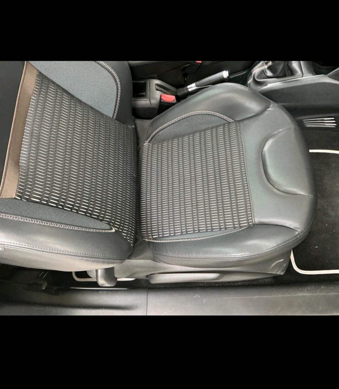 Peugeot 208 1.6 e-HDi 115 CV Stop&Start 3 porte 2013 2013 XY