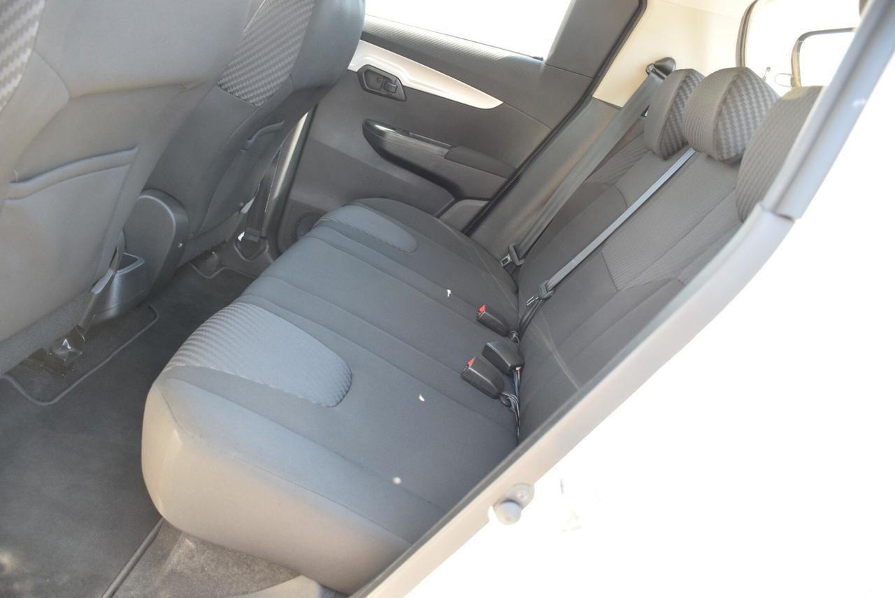Mahindra KUV100 1.2 VVT K6+ 87CV CLIMA SENSORI BT OK NEOPATENTATI