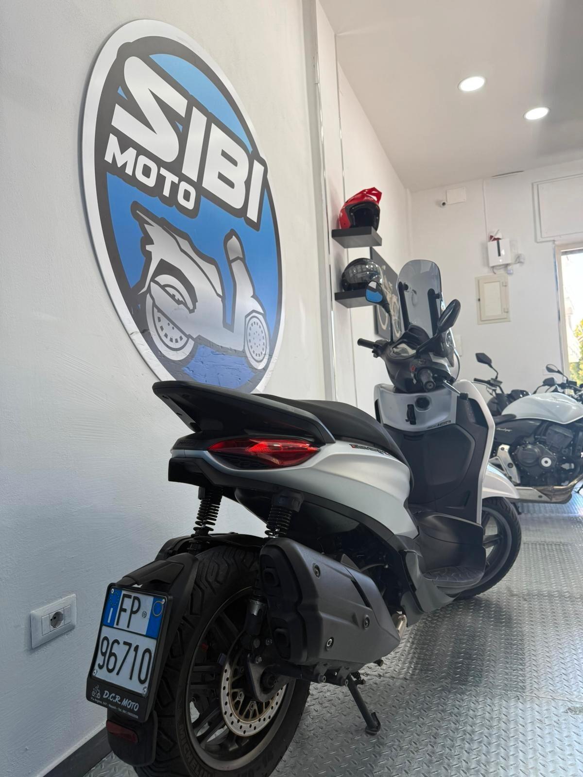 PIAGGIO BEVERLY 400