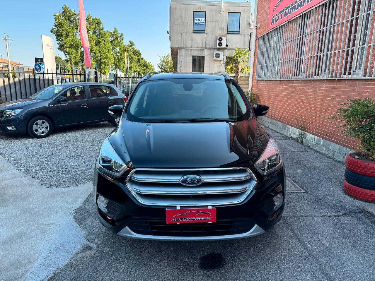 Ford Kuga 1.5 TDCI 120 CV S&S 2WD Titanium