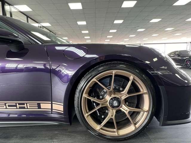 Porsche 992 911 Coupe 4.0 GT3 Touring auto