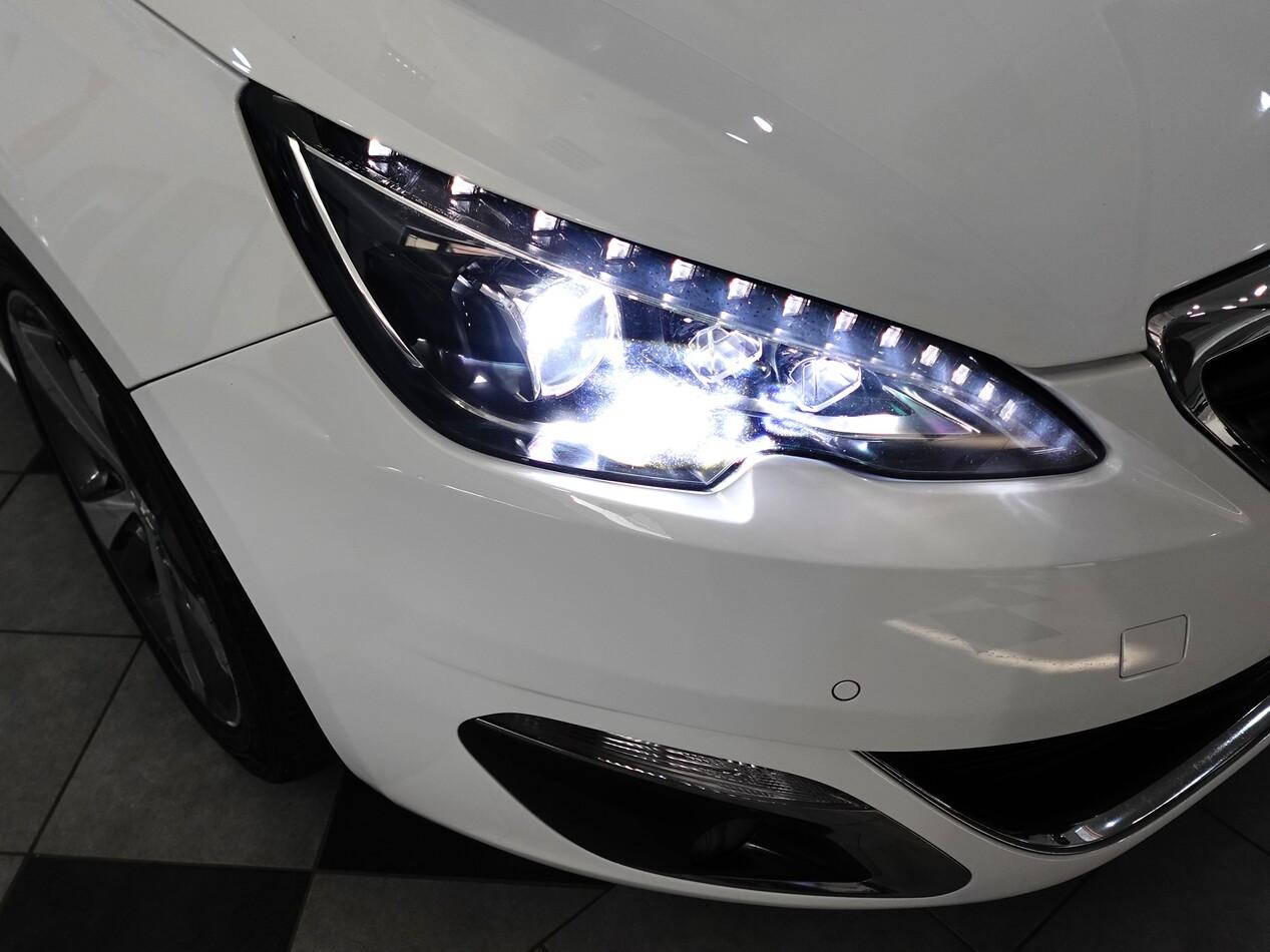 Peugeot 308 1.6 BlueHDI 120 CV EAT6 ALLURE