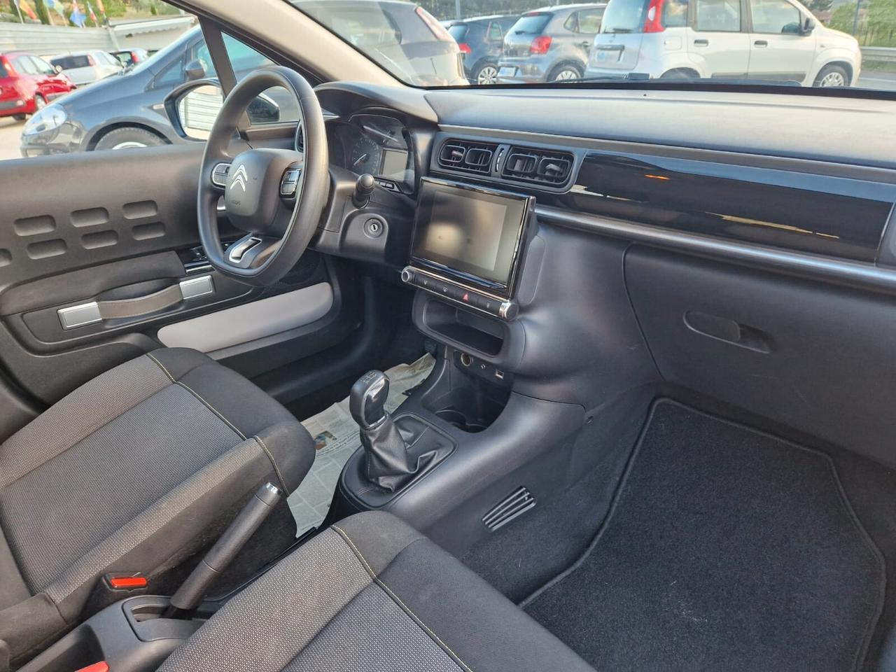 Citroen C3 PureTech 1.2 Live Edition