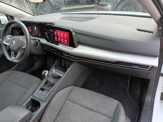 VOLKSWAGEN Golf 1000 TSI LIFE 110CV CARPLAY CLIMAUTO"16 ITALIA