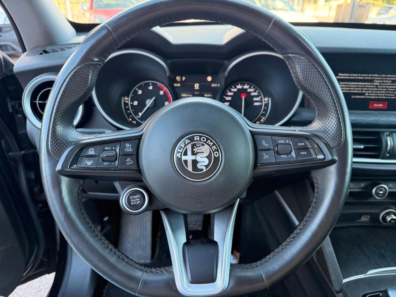 Alfa Romeo Stelvio 2.2 Turbodiesel 190 CV AT8 Q4 Executive 18"