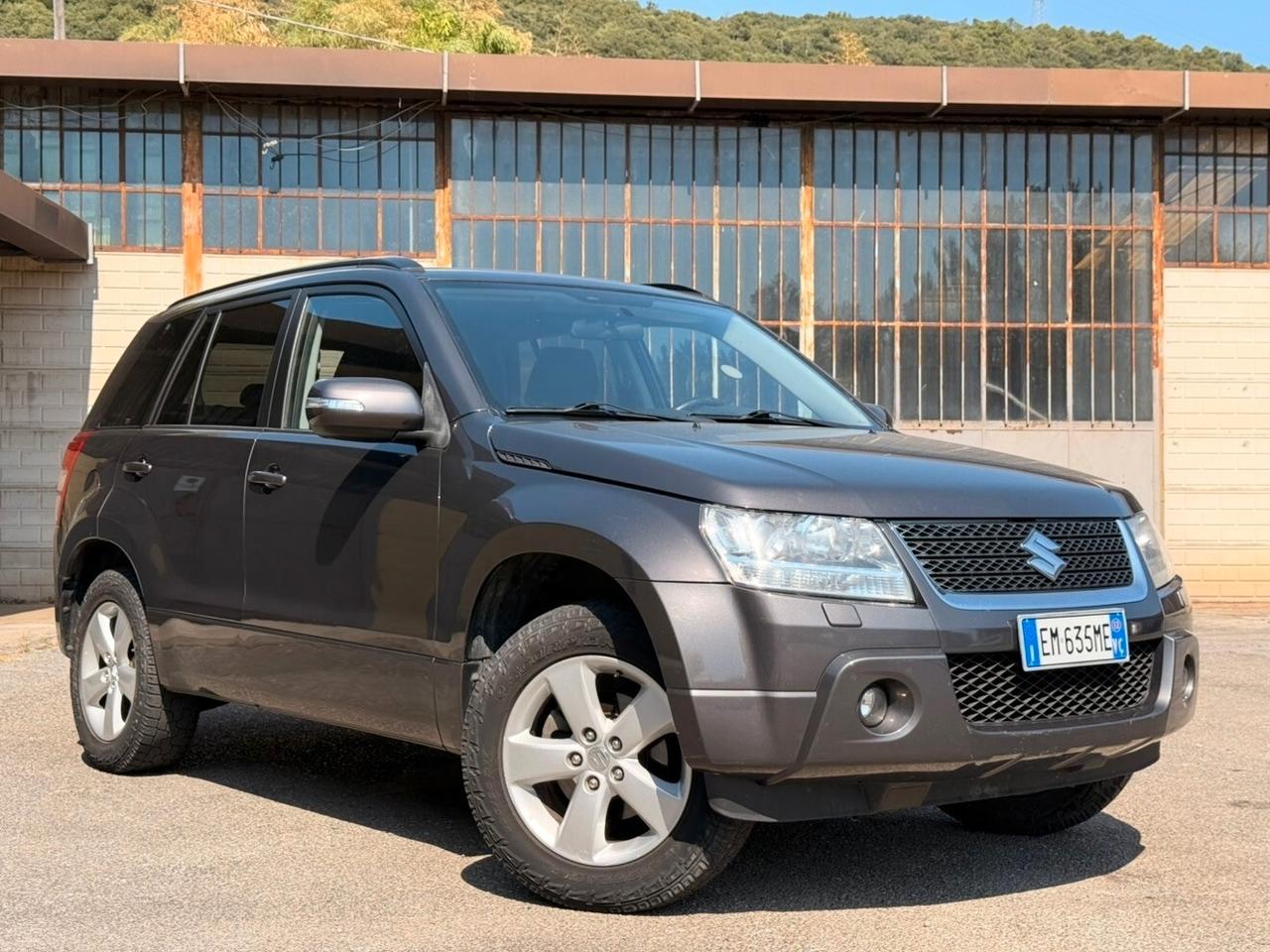 Suzuki Grand Vitara 2.4 GPL 5p Executive Crossover
