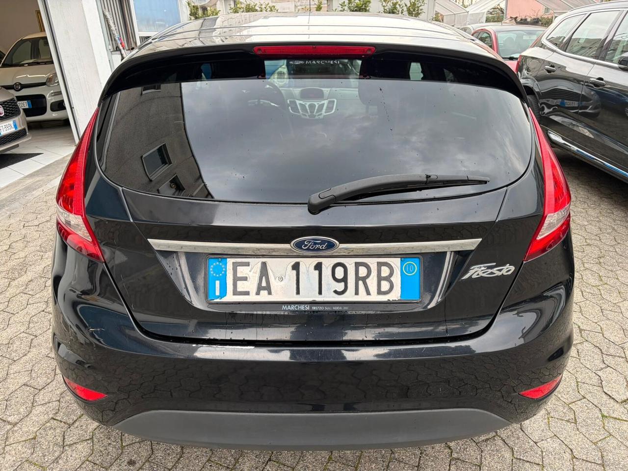 Ford Fiesta 1.4 5 porte Bz.- GPL Titanium*NEOPATENTATI