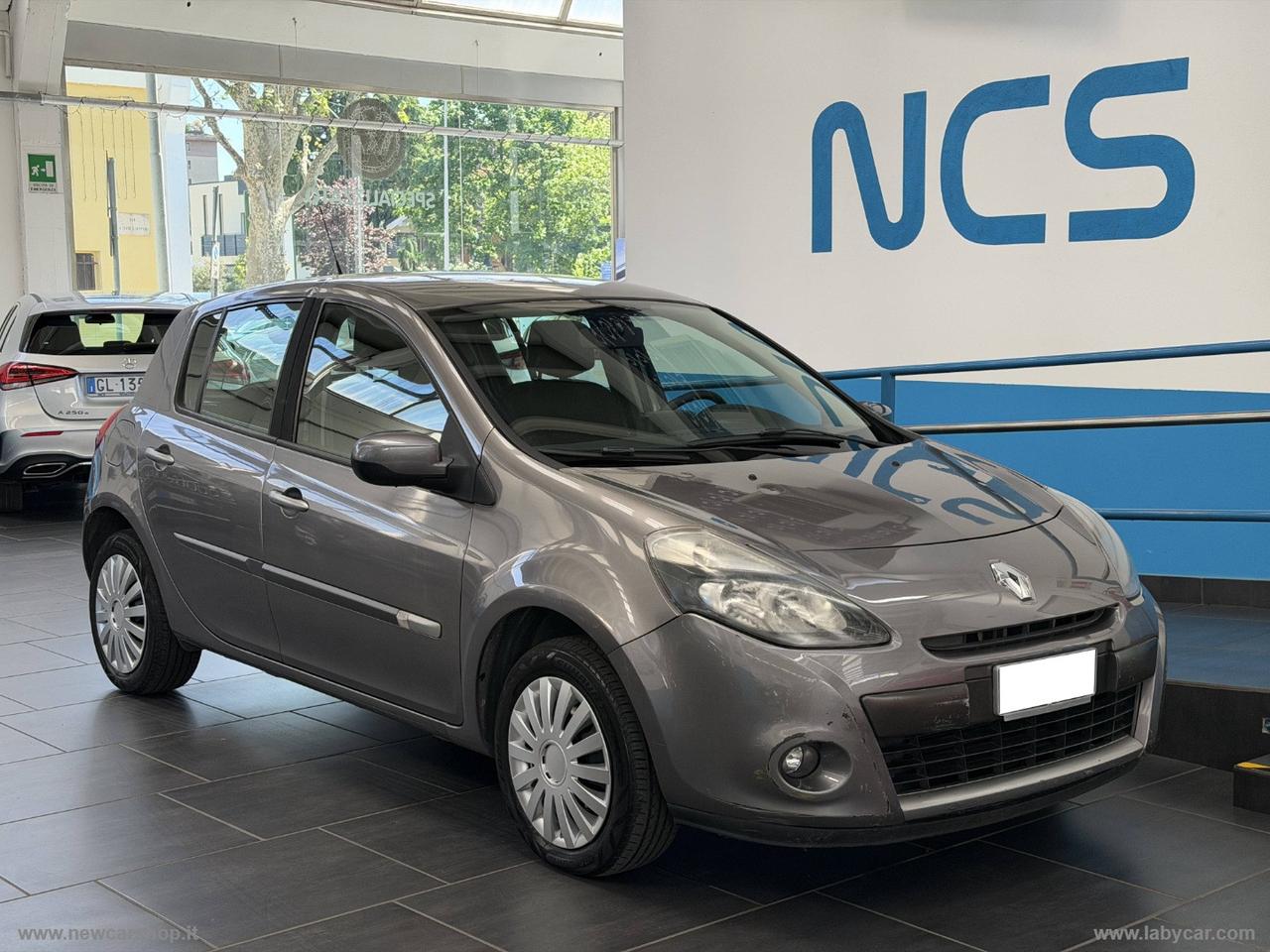 RENAULT Clio 1.2 5p. Luxe NEOPATENTATI