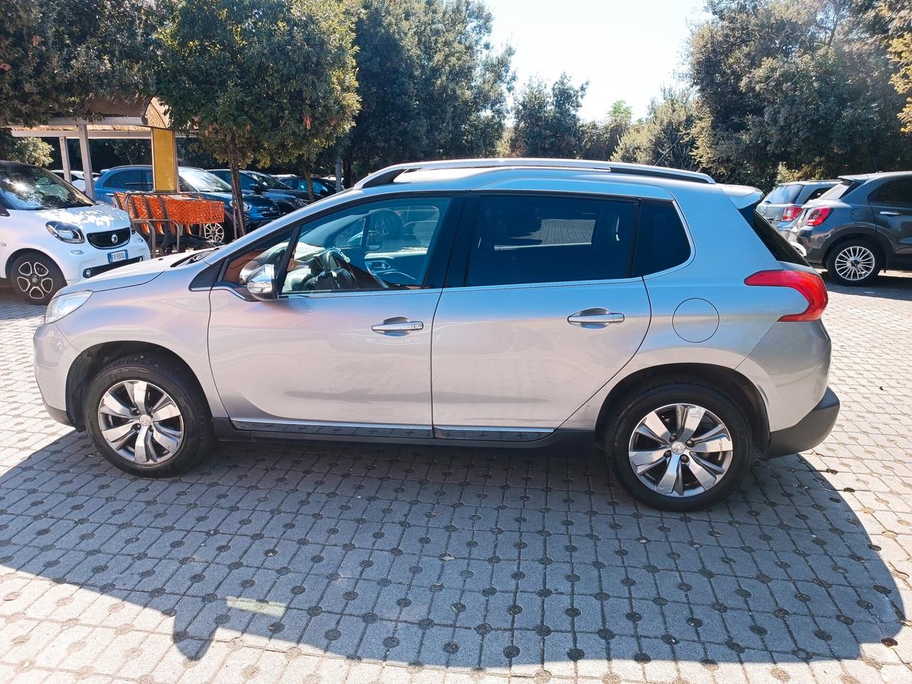 Peugeot 2008 PureTech 82 Allure