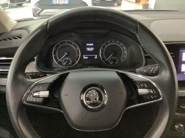 SKODA Kamiq 1.0 TSI Black Dots