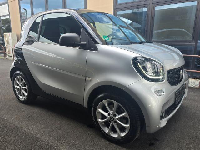 smart forTwo 0.9 71 cv Benzina PASSION TETTO PANORAMICO NAVI