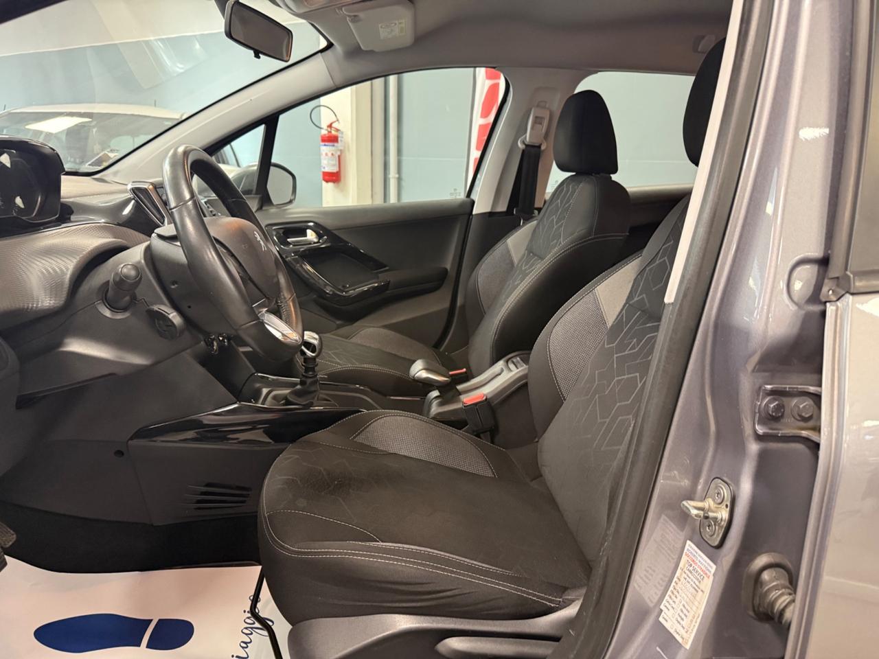 Peugeot 2008 PureTech 82 S&S Allure 110CV Ok Neopatentati