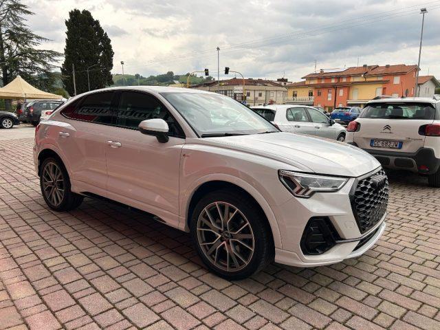 AUDI Q3 SPB 45 TFSI e S tronic S line edition