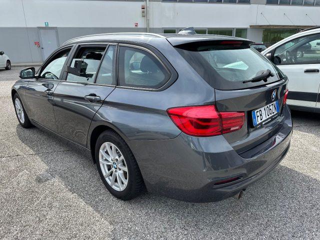 BMW 318 d Touring Business Advantage