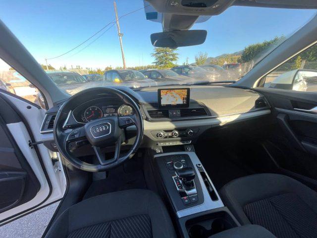 AUDI Q5 2.0 TDI quattro S tronic Business