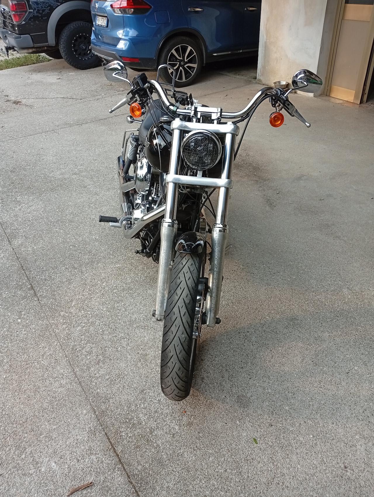 Harley-davidson Dyna Super Glide