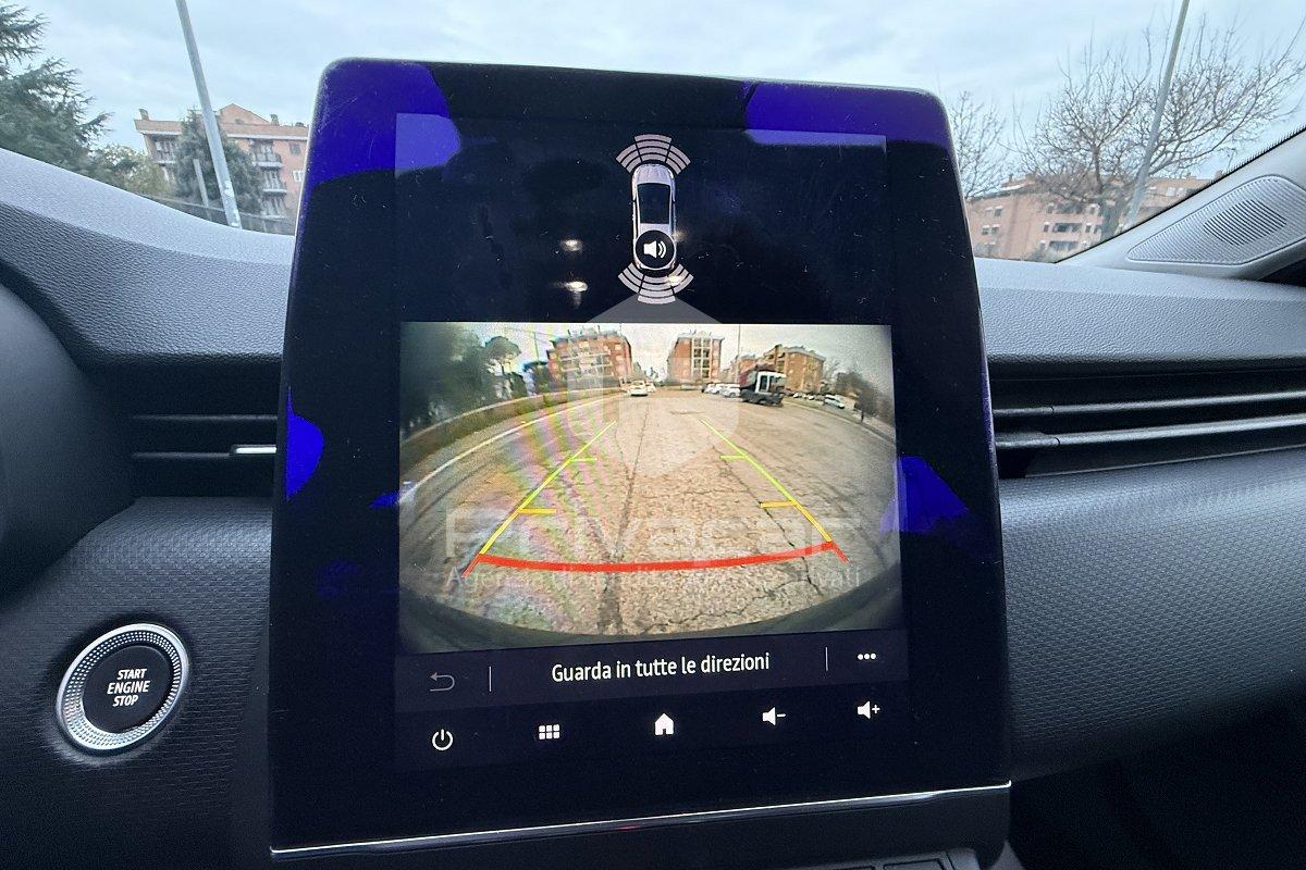 RENAULT Clio TCe 100 CV 5 porte Intens