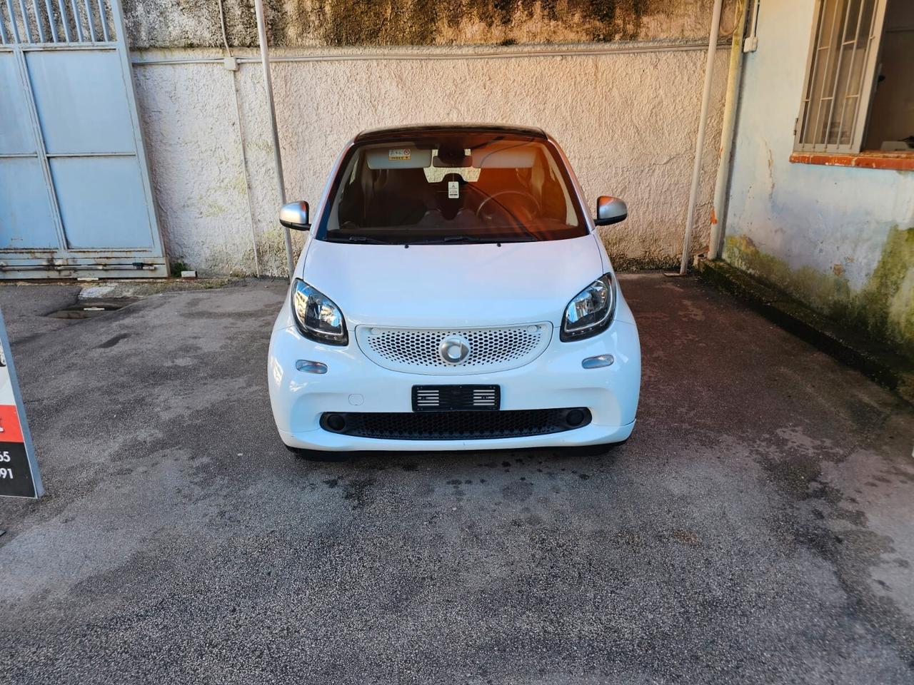 Smart ForTwo 1000 62 kW coupé passion