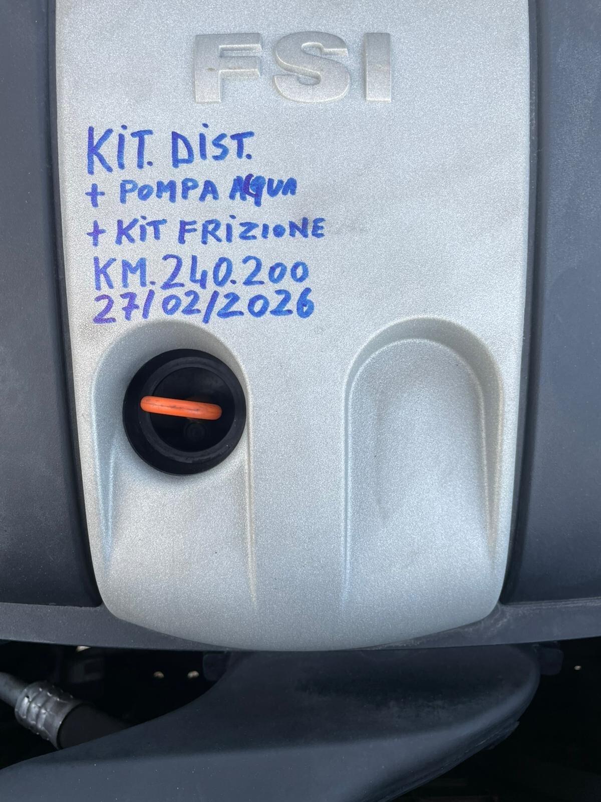 Volkswagen Touran 1.6 16V FSI Highline UNI.PRO 12 MESI GARANZIA