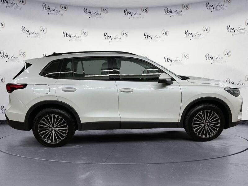 Volkswagen Tiguan 2.0 TDI 150 CV EVO SCR DSG Life Nuovo Modello Led 18" Cockpit