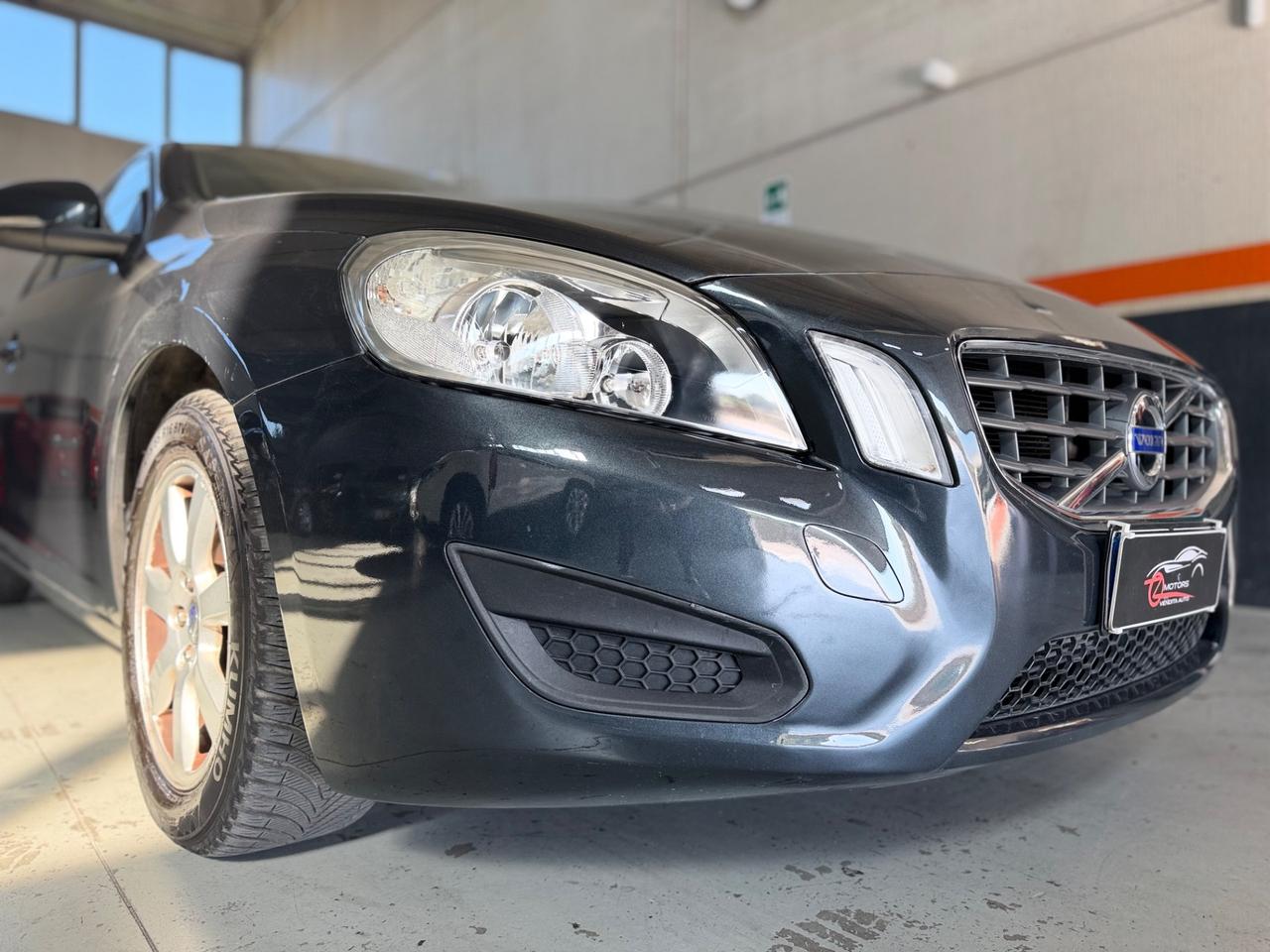 Volvo V60 D3 Momentum