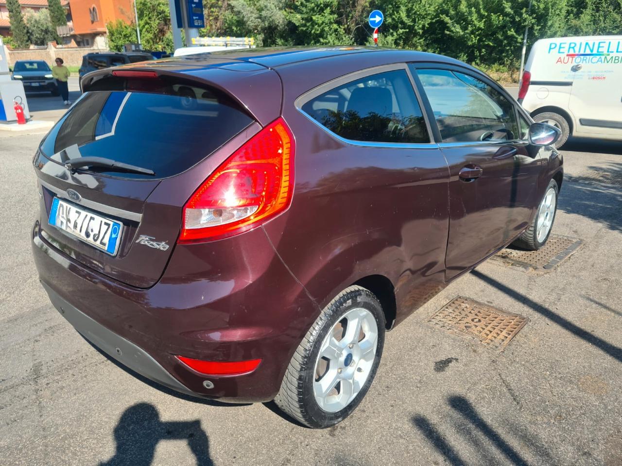 Ford Fiesta 1.4 TDCi 68CV 3 porte Titanium