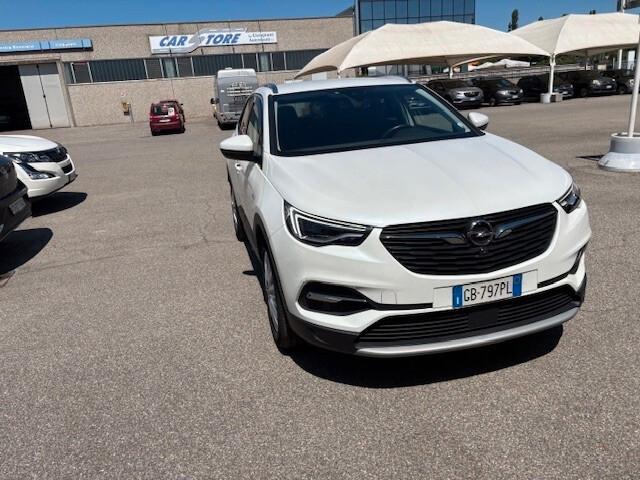 Opel Grandland X 1.6 Hybrid Plug-in aut. FWD