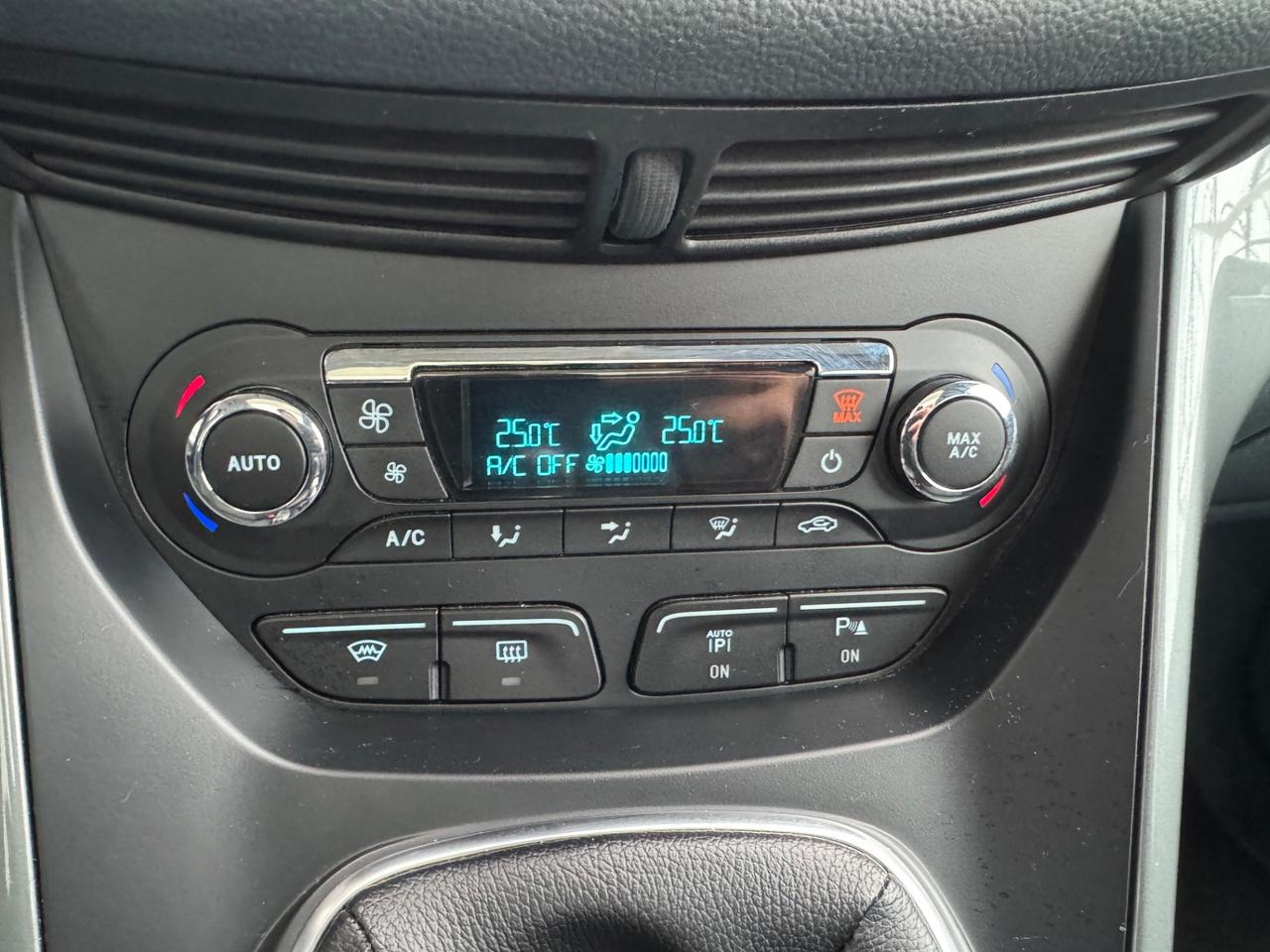 Ford C-Max 1.6 TDCi Titanium 90.000km