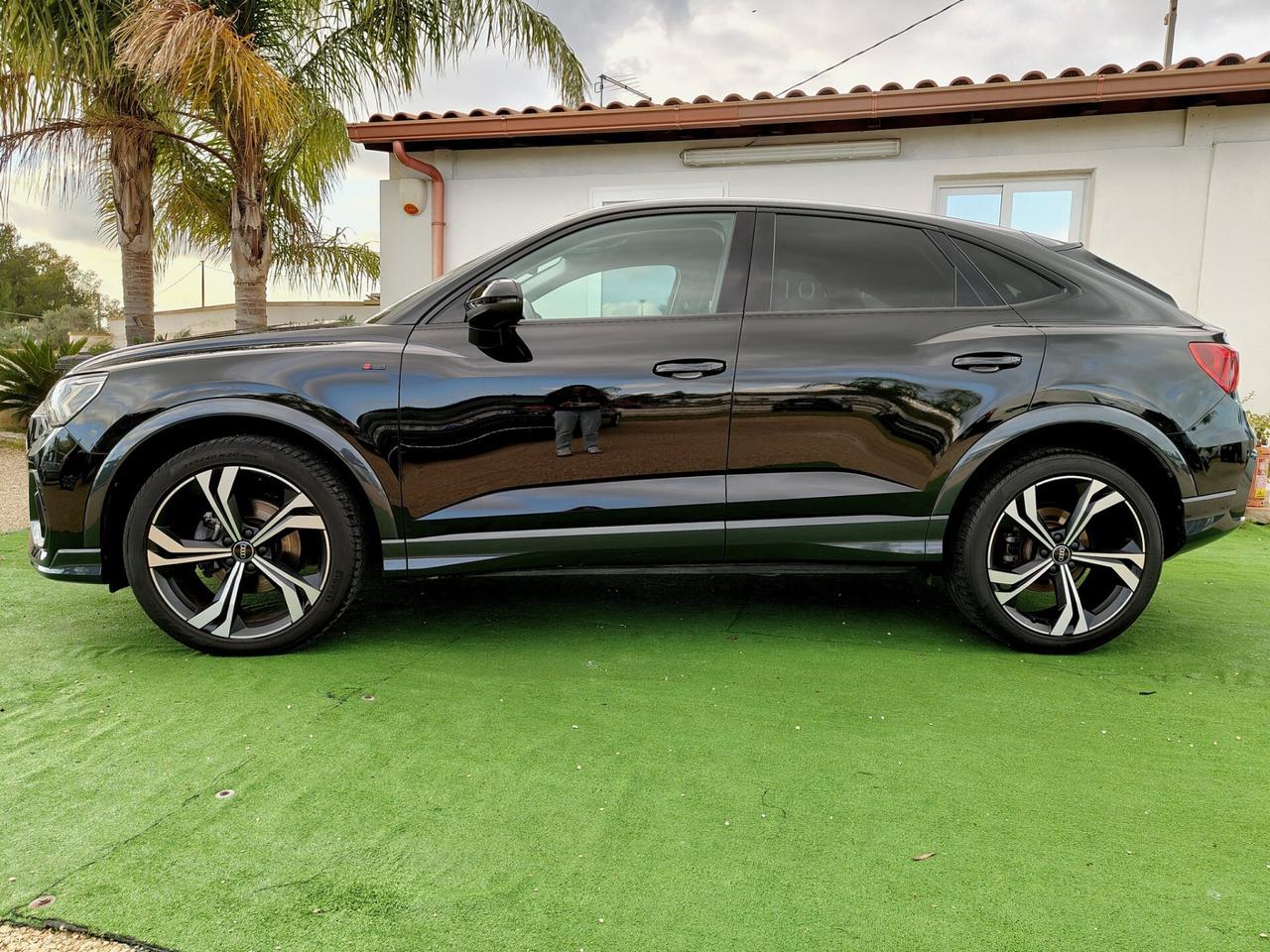 Audi Q3 SPB 35 TDI S tronic line edition - 2022