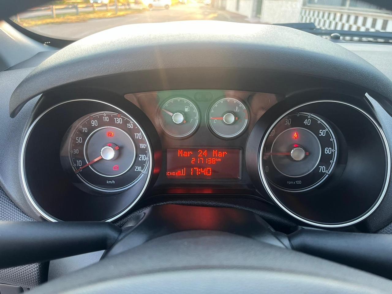 Fiat Grande Punto 5 porte Natural Power Easy 2012