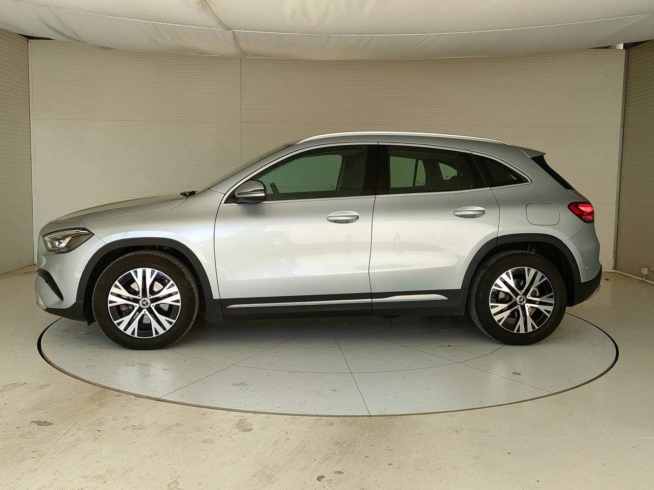 Mercedes-Benz GLA-H247 2023 - GLA 200 d Progressive Advanced Plus 4matic a