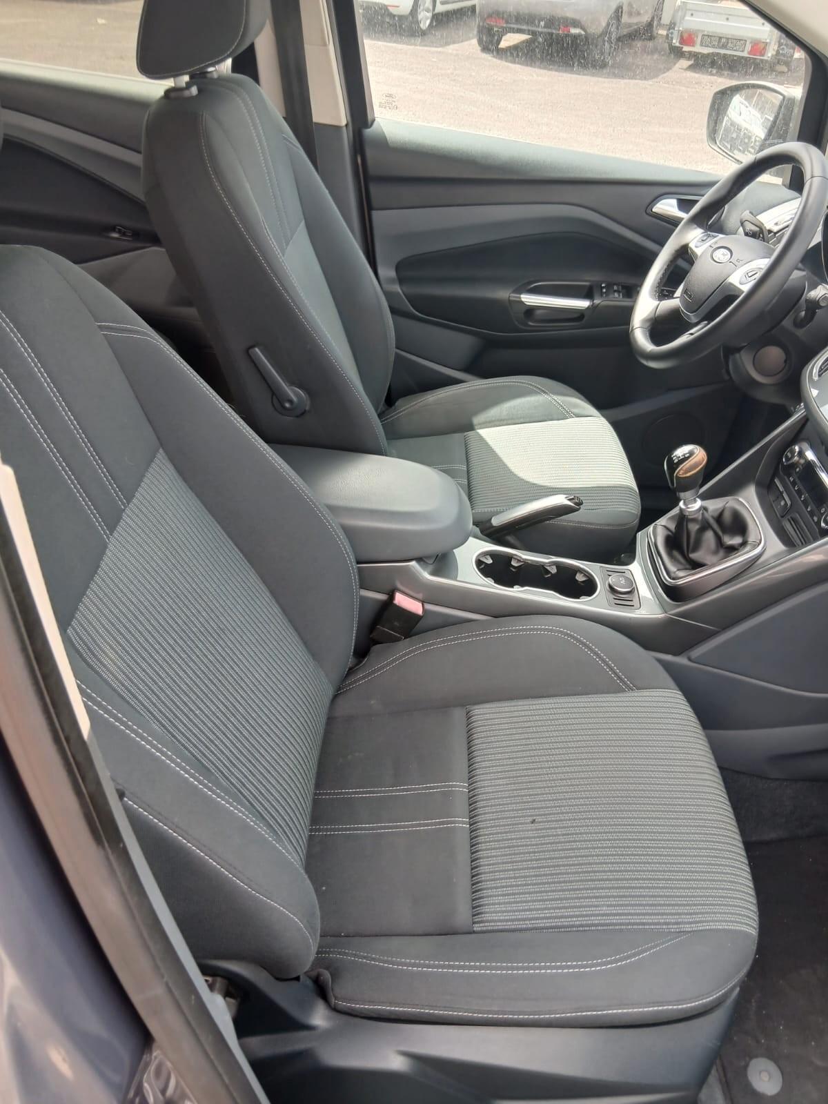 Ford Grand C-Max 1.6 TDCi 115CV Titanium 7 posti