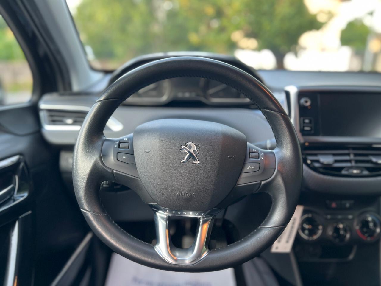 Peugeot 2008 PureTech 82 S&S Allure