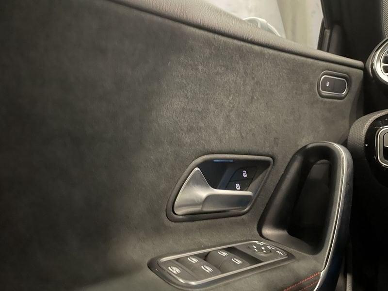 Mercedes-Benz Classe A A 200 Automatic Premium AMG Line