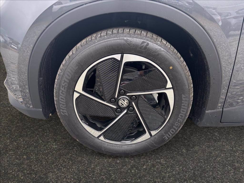 MG MGS5 EV Luxury 64 del 2025