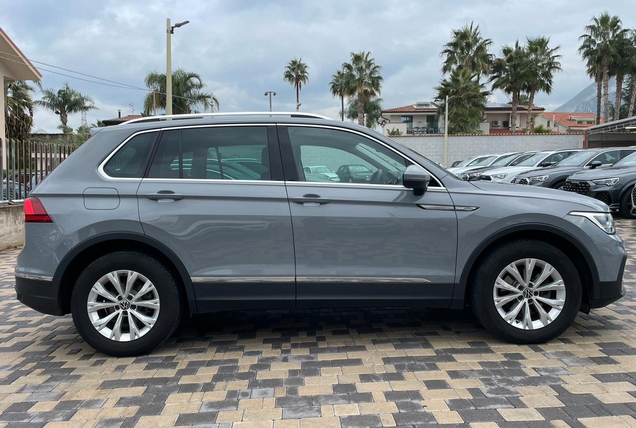 Volkswagen Tiguan Life 2.0 TDI 150 CV DSG