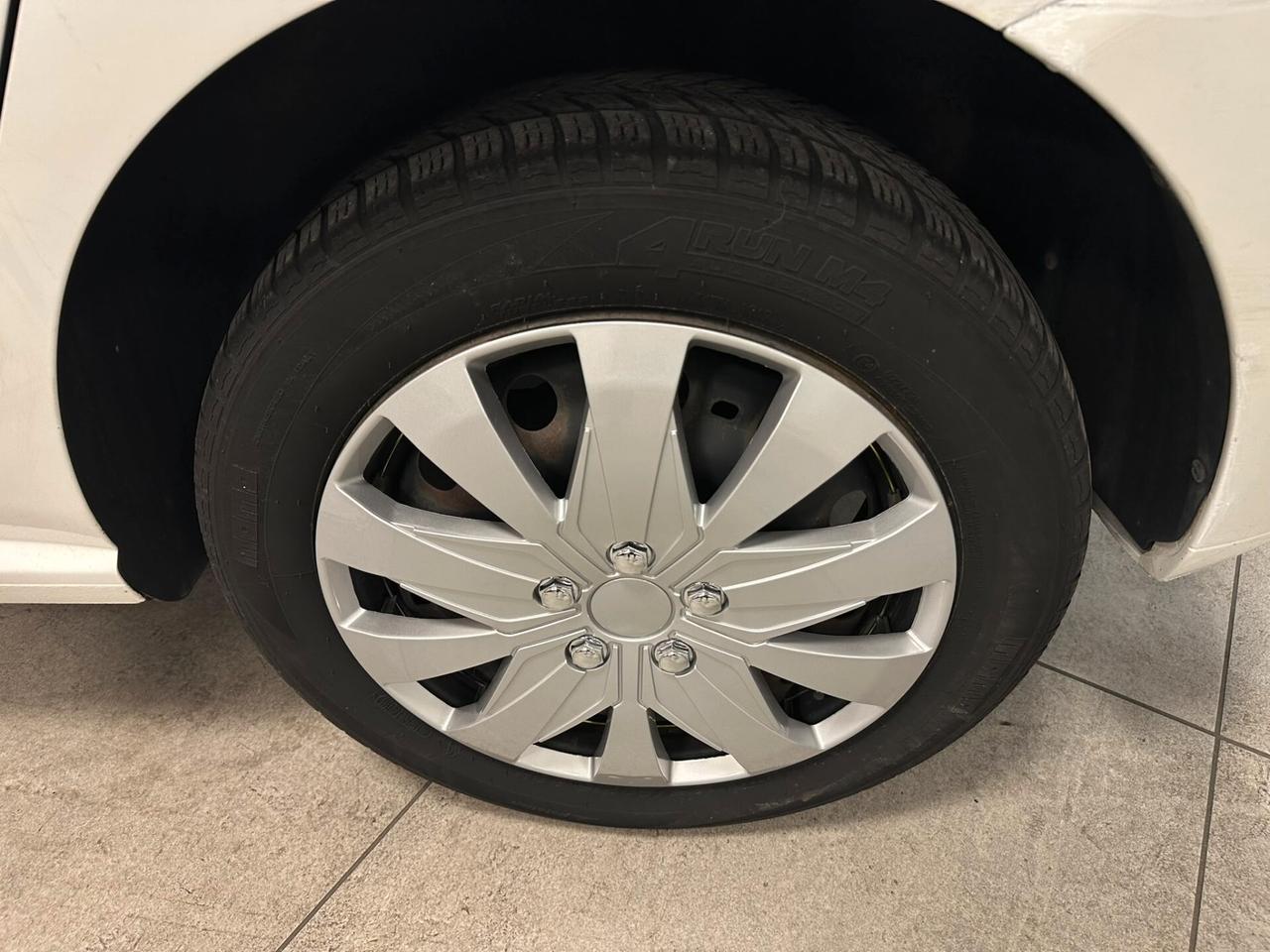 Volkswagen Polo 1.0 MPI 5p. Trendline
